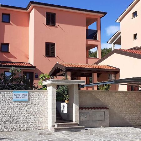 Apartments Marina-Mare Poreč Exteriör bild